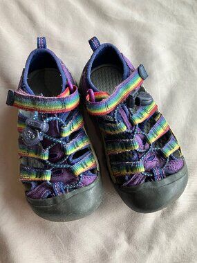 KEEN Newport H2 Toddler Size 10 Purple Rainbow Sport Sandals Hiking Water Shoes
